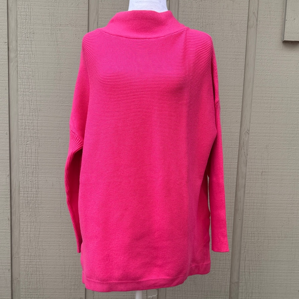 Chic Fuchsia Turtleneck Sweater